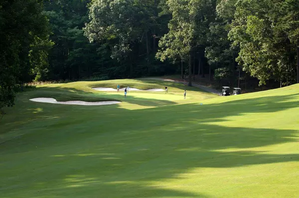 Explore Golf Community Living at Lake Keowee in Seneca South Carolina