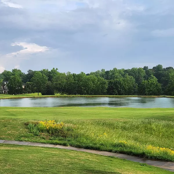 5 Questions to Ask Before Buying a Lake Home