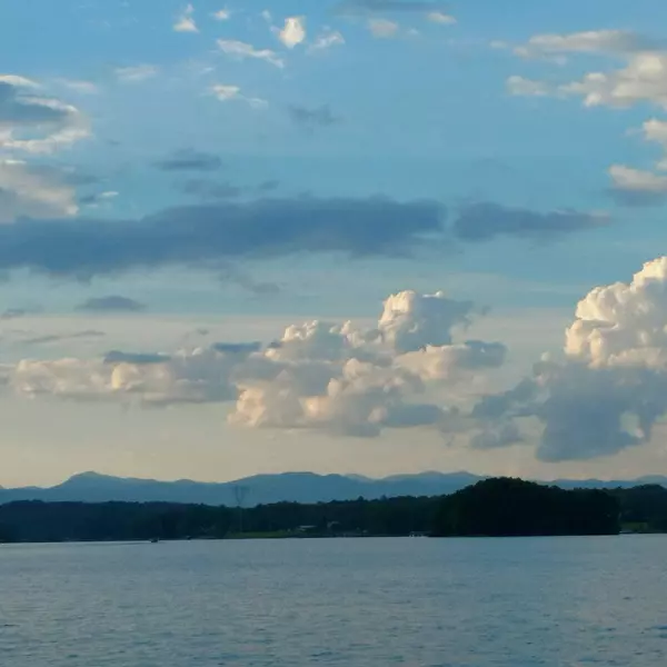 Lake Keowee Downsizing Roadmap | Simplify Your Next Move with Eric Stegall