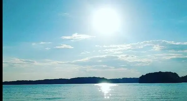 Are Lake Keowee Homes a Good Investment? Appreciation, Rentals & Risk
