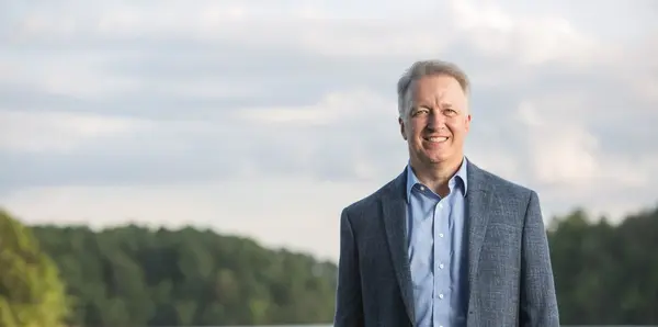 feature image of Lake Keowee Real Estate Market Update – March 2026 | Prices Above $2M, Inventory Rising