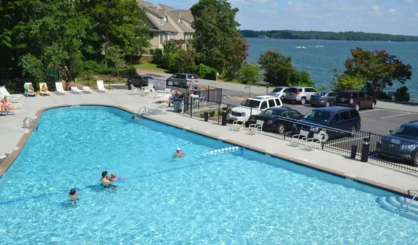 Moving to Lake Keowee, SC: What Buyers Should Know Before Relocating