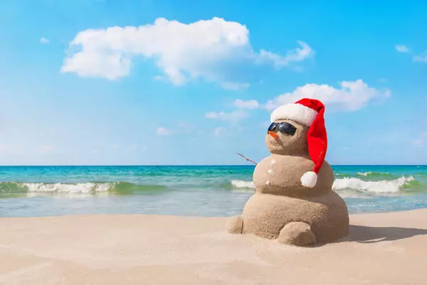 Why People Snowbird in Naples: Real Estate, Sunshine, and Smart Investments