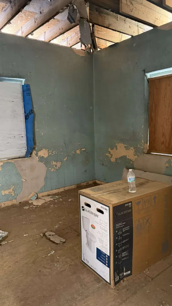 215 Lincoln Ave, Lake Wales, FL 33853-3599