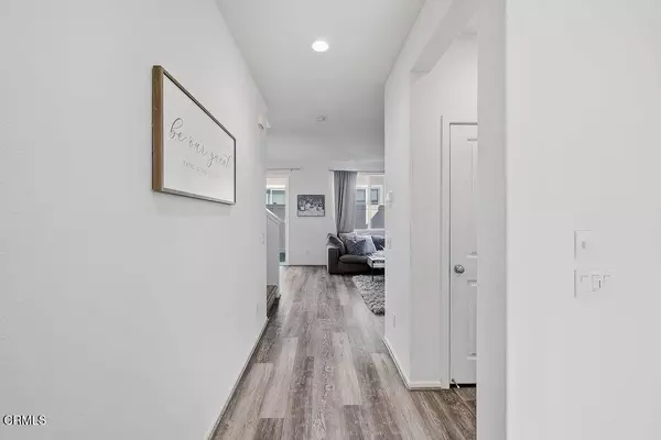 357 Fuerte DR, Santa Paula, CA 93060