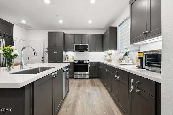 2579 Little Rock LN, Simi Valley, CA 93065