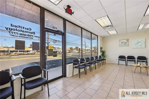 138 Bound Brook RD, Middlesex, NJ 08846