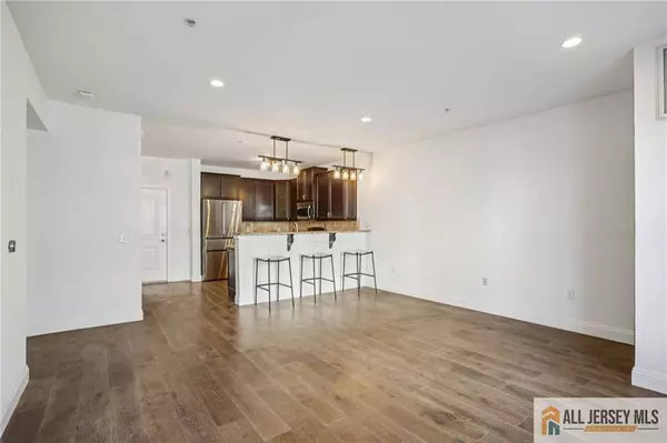 443 2nd ST #309, Jersey City, NJ 07302