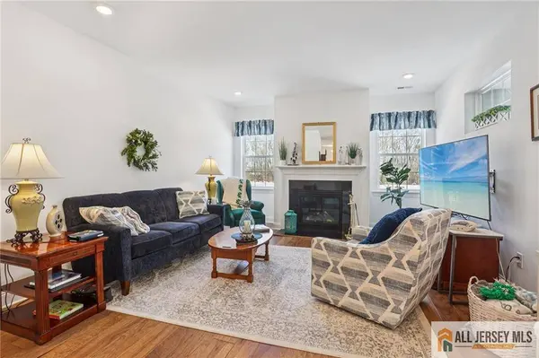 40 Tower BLVD, Eastampton, NJ 08060