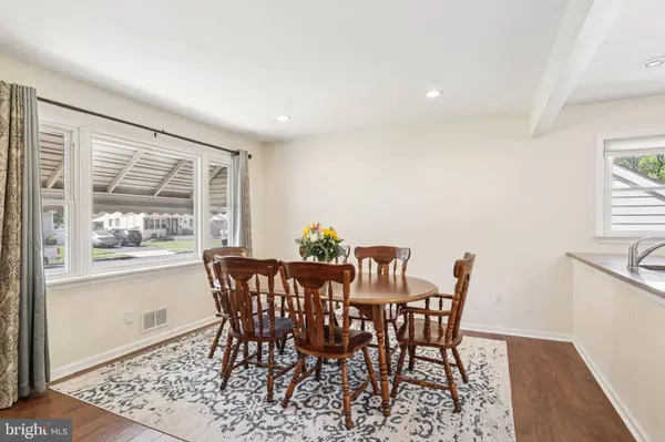 61 WICKOM AVE, Hamilton, NJ 08690