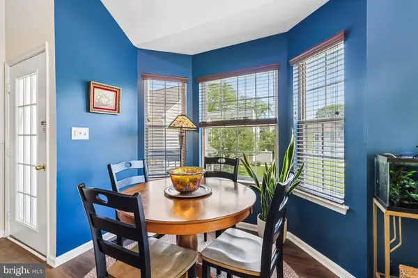 18 DENNIS CT, Hightstown, NJ 08520