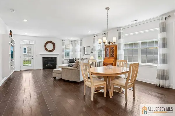 2 Pier ST, Mount Holly, NJ 08060