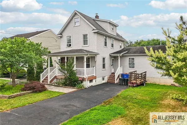 328 Runyon AVE, Middlesex, NJ 08846