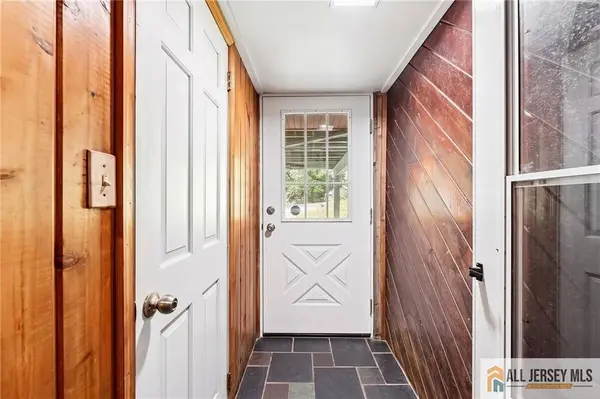 0-1556-155 River RD, Hopewell Twp, NJ 08560