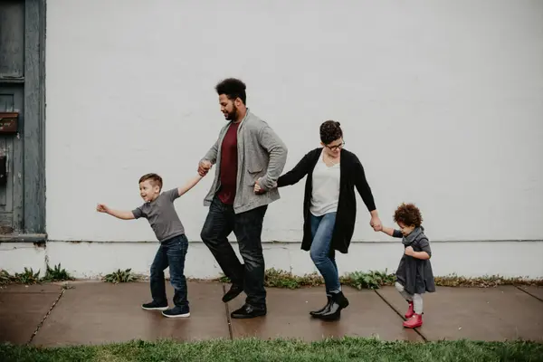 What to Expect at Your First Closing Appointment in Texas,Kelly Reber