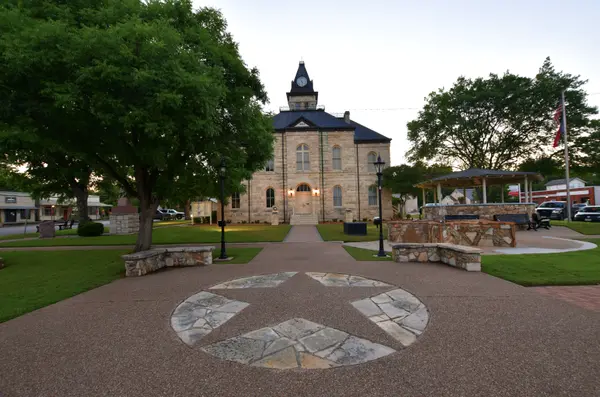 feature image of Glen Rose, Texas: A Historic Weekend Getaway from Dallas Worth the Drive