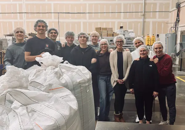 Give-Back Businesses in and Around Dallas Locals Can Support