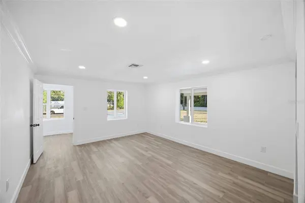 1908 MACOMBER AVE, Clearwater, FL 33755