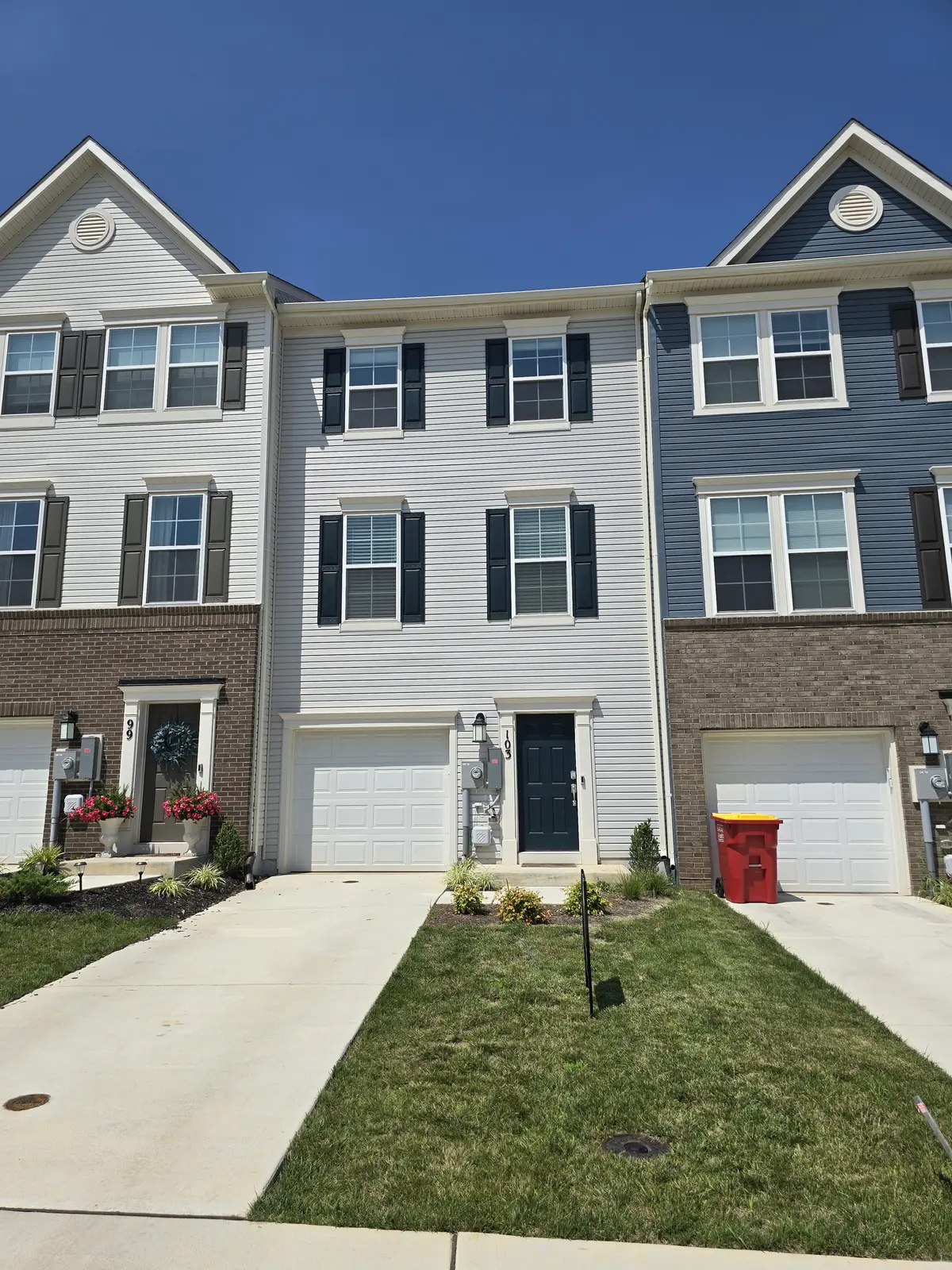 103 Winterplace Dr, Charles Town, WV 25414-6065