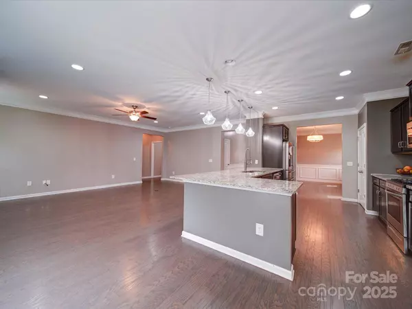 120 Autumn Mist RD, Statesville, NC 28677