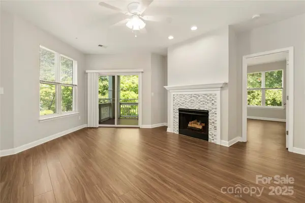 714 Northeast DR #53, Davidson, NC 28036