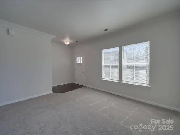 1210 Longwall LN, Matthews, NC 28104