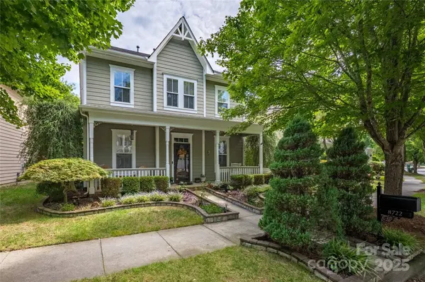 8722 Westmoreland Lake DR, Cornelius, NC 28031