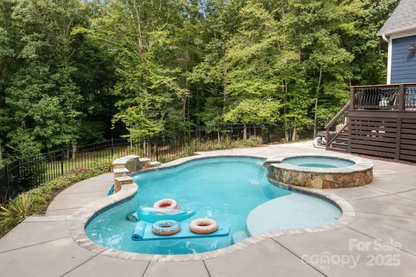 7226 Windy Ridge DR, Iron Station, NC 28080