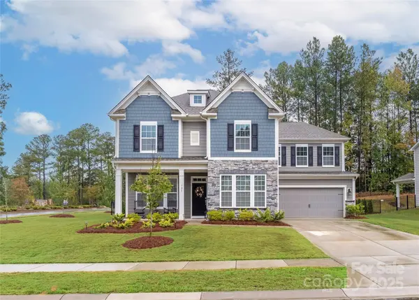 121 Rhuidean CT, Troutman, NC 28166