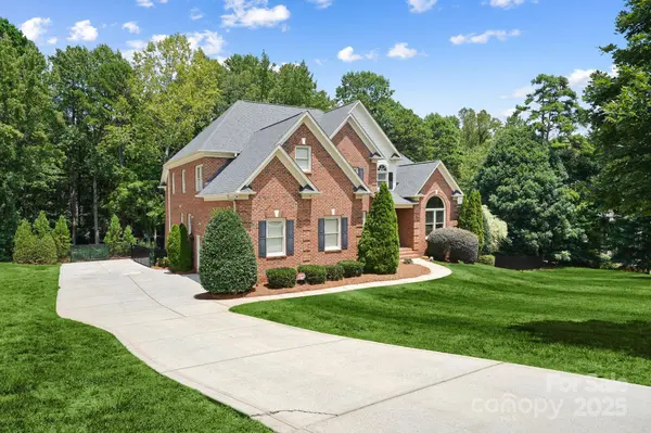 15035 Davis Trace DR, Mint Hill, NC 28227