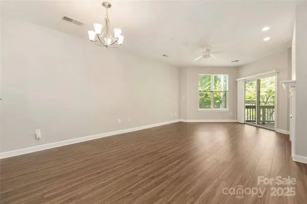 714 Northeast DR #53, Davidson, NC 28036