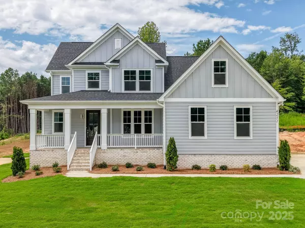 4251 Candlewood DR, Sherrills Ford, NC 28673