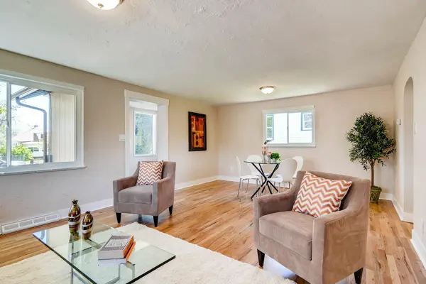 2471 Harlan St, Edgewater, CO 80214-1150