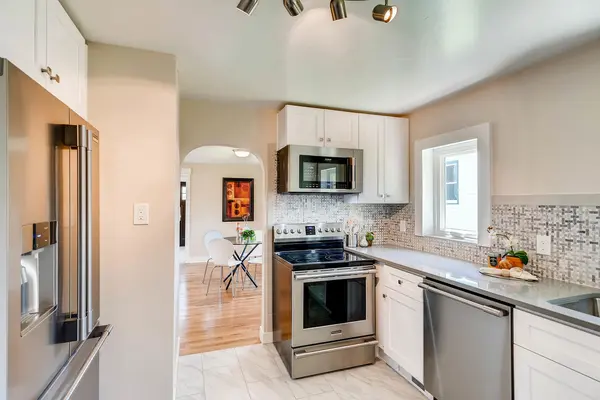 2471 Harlan St, Edgewater, CO 80214-1150