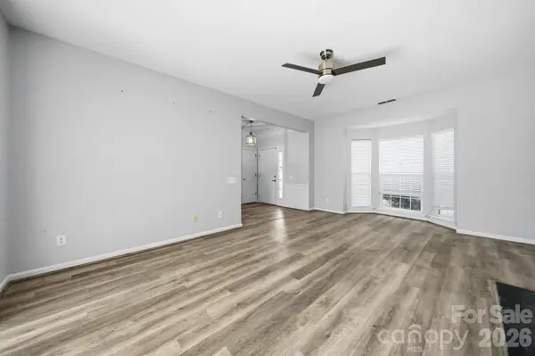 6732 Allness Glen LN, Charlotte, NC 28269