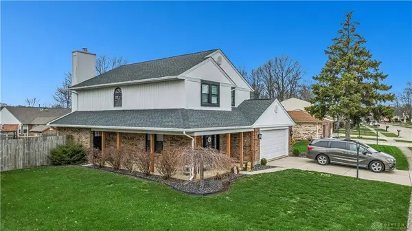 8871 Willowgate Lane, Huber Heights, OH 45424