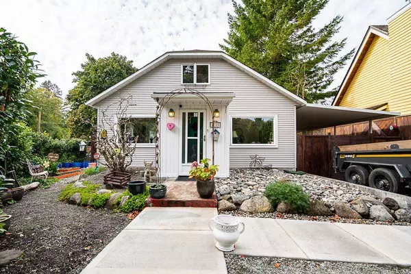 2725 GORDON AVENUE, Surrey, BC V4A3J2