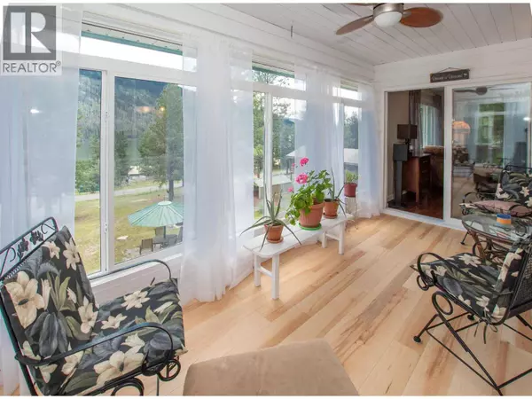 3022 Loon Lake Road, 70 Mile House, BC V0K2K1