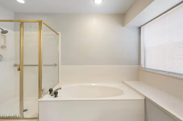7503 W JULIE Drive, Glendale, AZ 85308