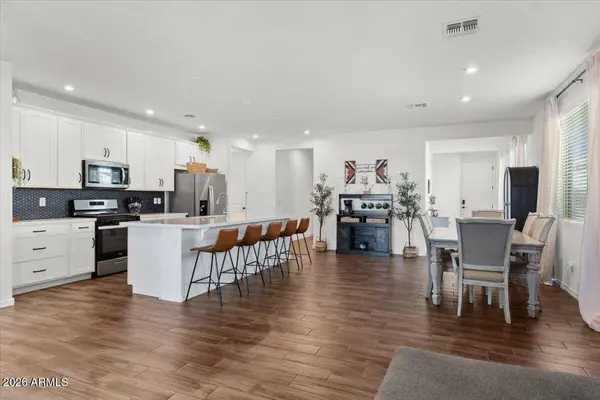 19145 W SAN MIGUEL Avenue, Litchfield Park, AZ 85340