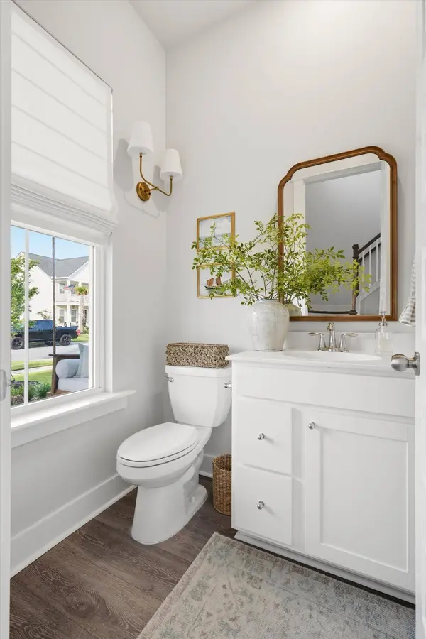 131 Archdale St, Summerville, SC 29486