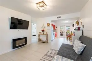 11104 Taft Dr, Port Richey, FL 34668-2271