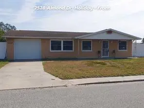 2528 Almond Dr, Holiday, FL 34691-3148