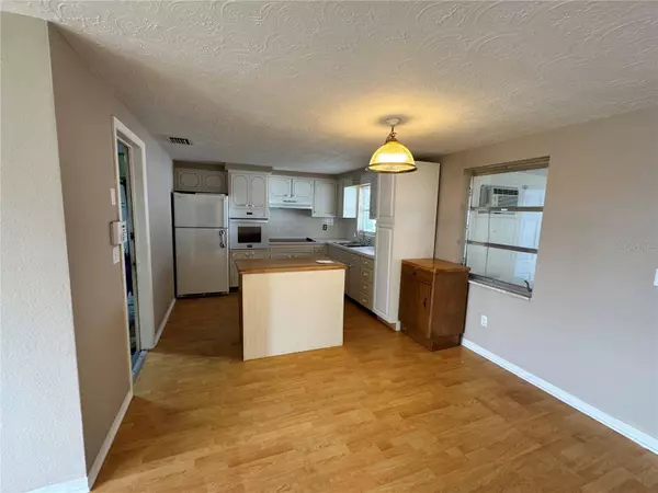 1542 DERRICK ST, Holiday, FL 34690