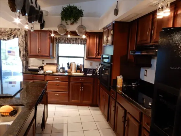 7222 AUBURN LN, New Port Richey, FL 34654