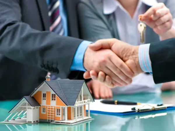 9-Tips-to-Hiring-a-Professional-Estate-Sale-Company-1030x773