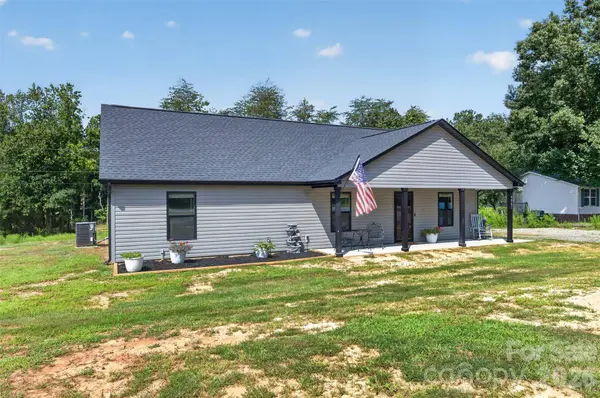 4807 Stratford LN #26, Denver, NC 28037