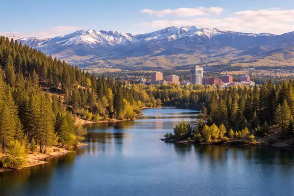 How to Get a Real Estate License in Idaho — Requirements, Costs & Career Foundations