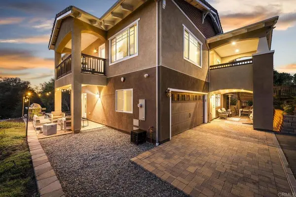 27636 Mountain Meadow RD, Escondido, CA 92026