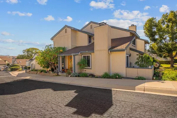 141 Cerco Rosado, San Marcos, CA 92069